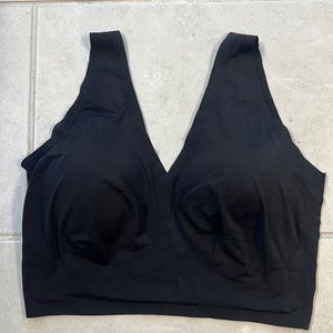 True & Co - True Body Lift Full V-Neck Bralette